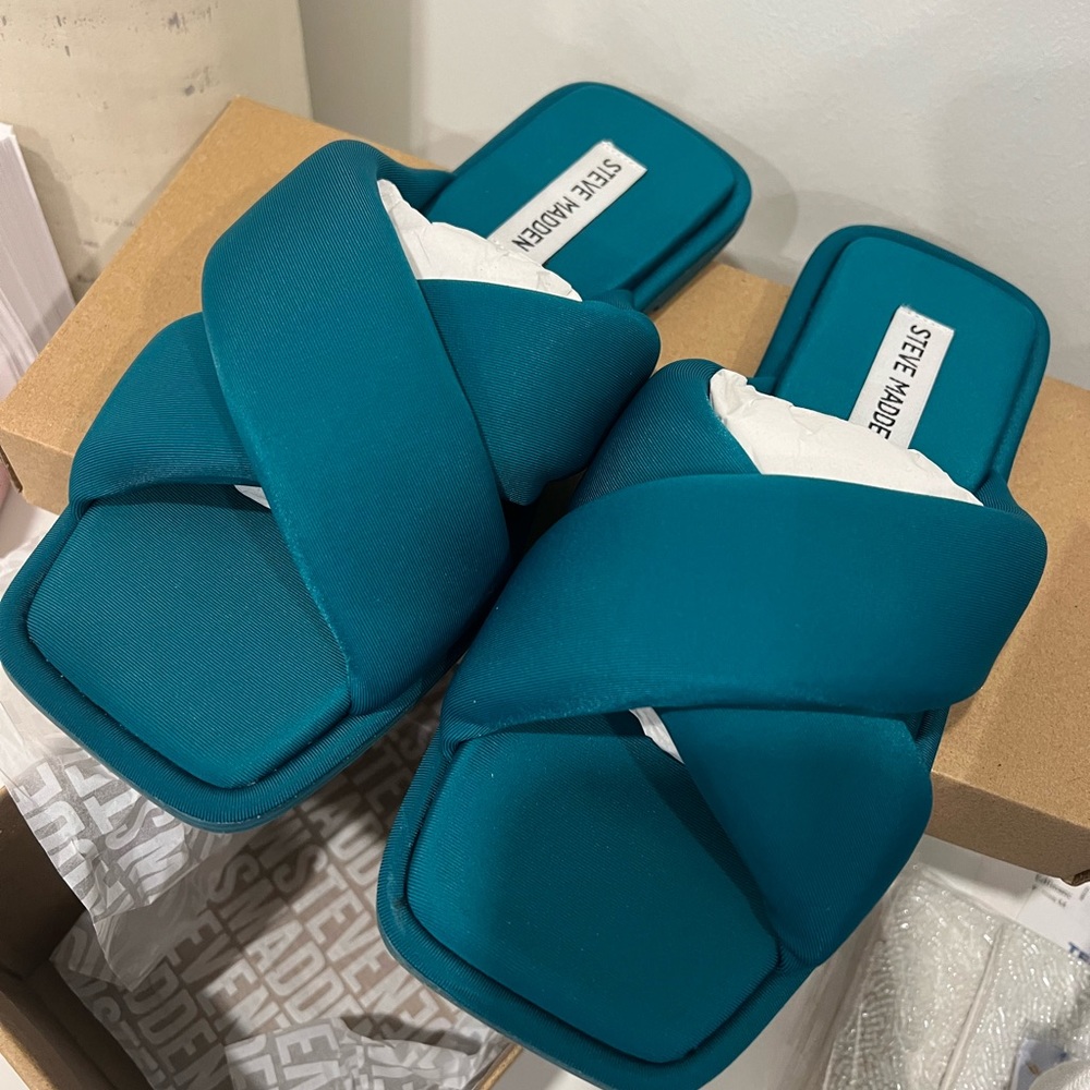 Steve Madden Teal Sandals 7.5